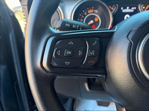 Used 2023 Jeep Wrangler Unlimited Sport AWD/4WD image 21