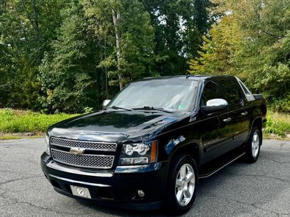 Used 2009 Chevrolet Avalanche LT w/ Convenience Package #1