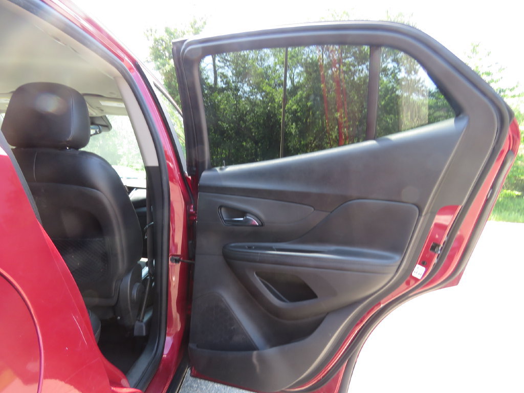 Used 2019 Buick Encore Preferred AWD/4WD image 15