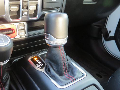 Used 2023 Jeep Gladiator Rubicon w/ LED Lighting Group image 28