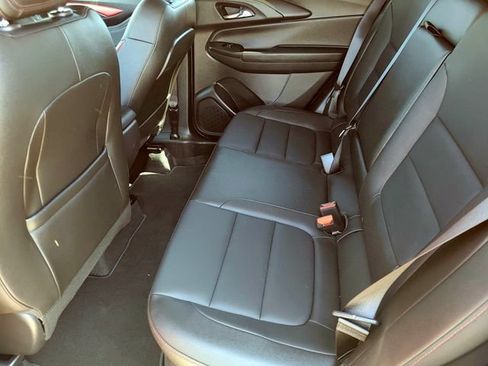 Certified 2026 Chevrolet TrailBlazer RS w/ Convenience Package FWD image 11