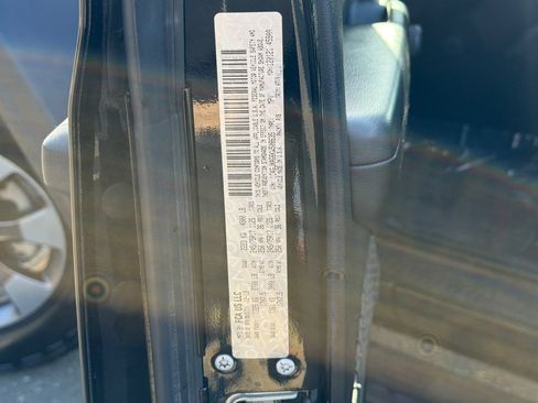 Used 2019 Jeep Wrangler Sport AWD/4WD image 27