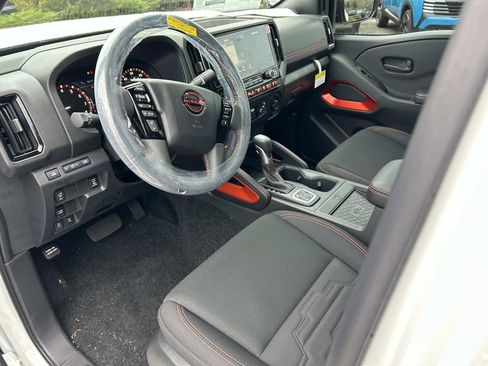 New 2026 Nissan Frontier PRO-4X w/ Pro-4x Convenience Package AWD/4WD image 14