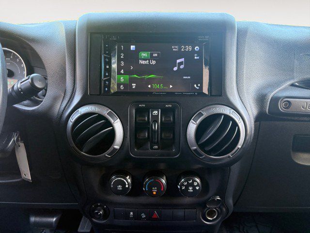 Used 2017 Jeep Wrangler Unlimited Sport w/ Quick Order Package 24S AWD/4WD image 12