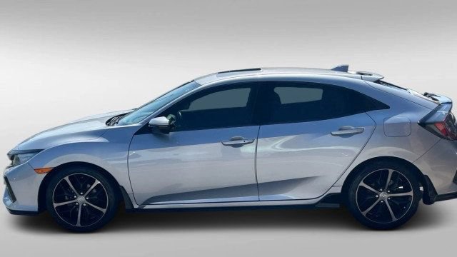 Used 2020 Honda Civic Sport Touring image 9