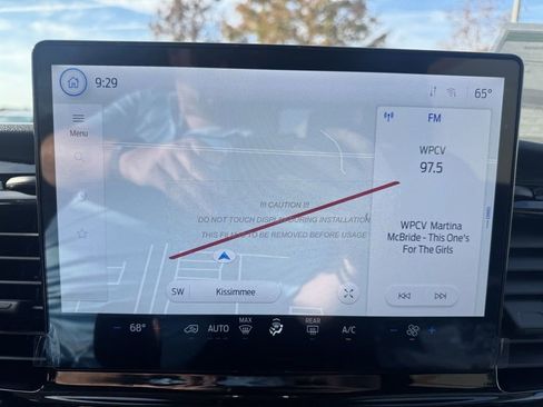 Used 2024 Ford Transit 350 XLT image 10