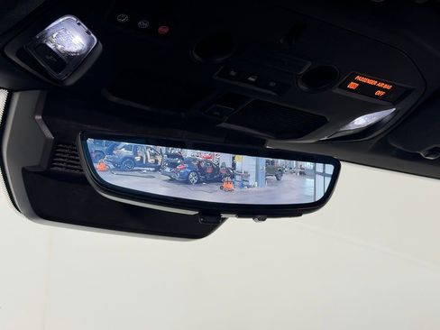 Used 2025 GMC Hummer EV 2X image 21