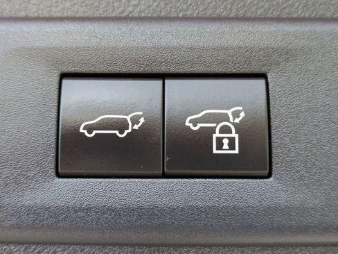 Used 2024 Lexus NX 250 FWD w/ Cold Area Package image 17
