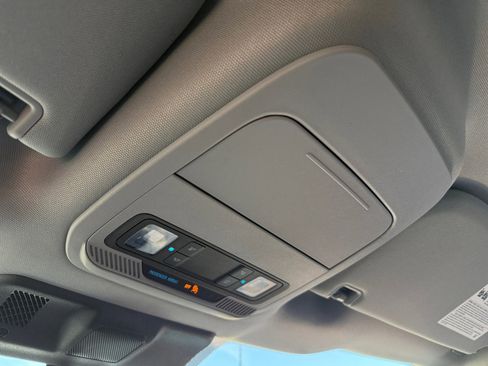 Used 2021 Ford F150 XLT w/ Equipment Group 302A High image 17