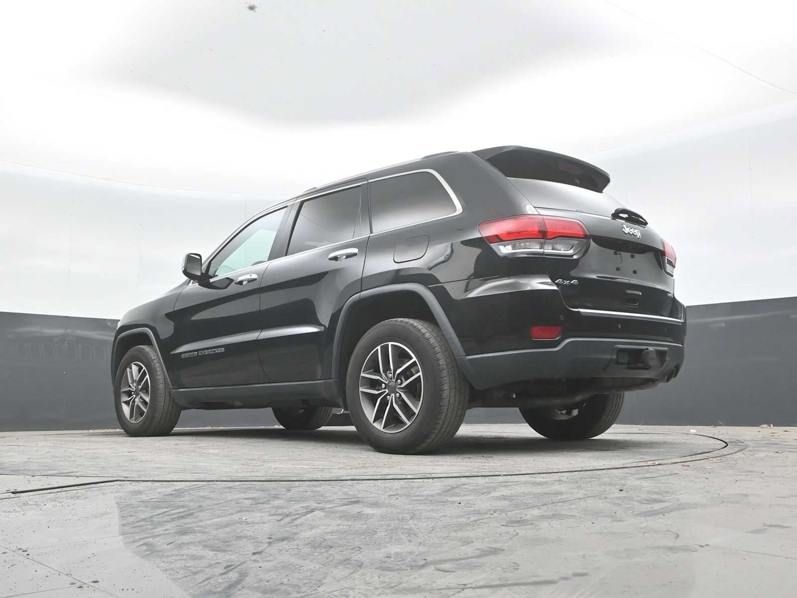 Used 2021 Jeep Grand Cherokee Limited w/ Trailer Tow Group IV AWD/4WD image 41