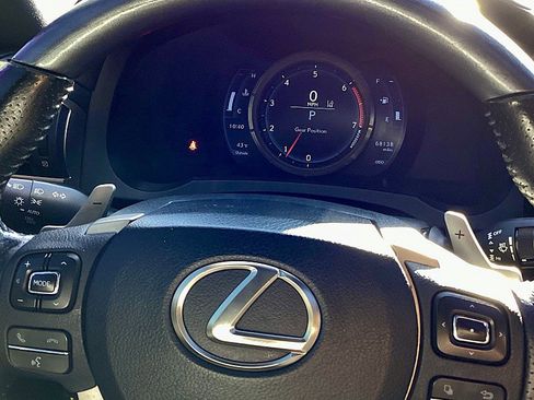 Used 2020 Lexus IS 300 F Sport image 11