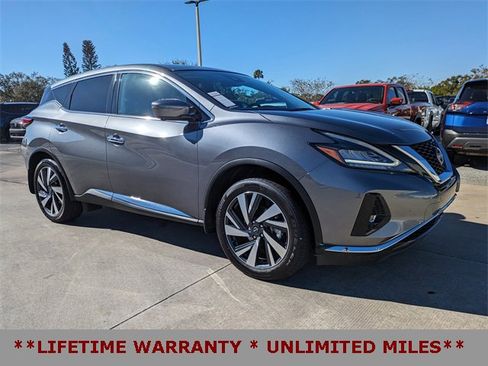 Used 2024 Nissan Murano SL image 2