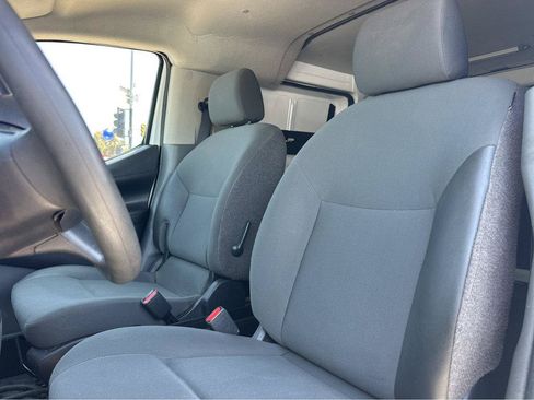 Used 2015 Nissan NV200 SV w/ Technology Package FWD image 7