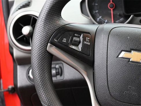 Used 2016 Chevrolet Sonic LT image 30