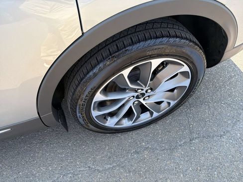 Certified 2022 Lincoln Nautilus Reserve AWD/4WD image 31