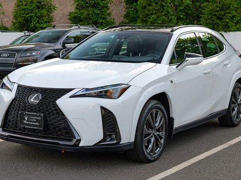 Used 2024 Lexus UX 250h F Sport AWD/4WD image 3