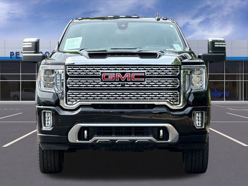 Used 2022 GMC Sierra 3500 Denali w/ Denali Ultimate Package image 9