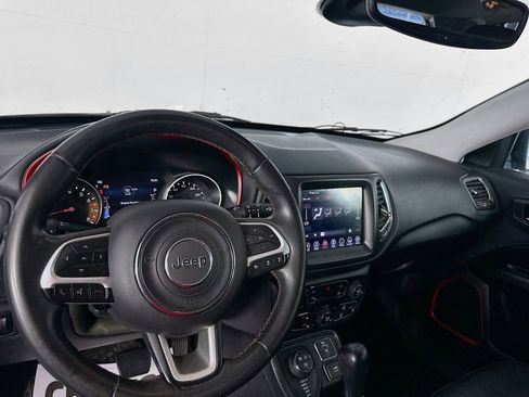 Used 2021 Jeep Compass Trailhawk AWD/4WD image 9