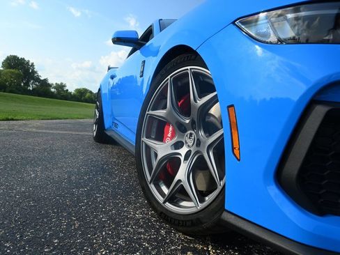 New 2025 Ford Mustang GT Premium w/ GT Performance Package RWD image 9