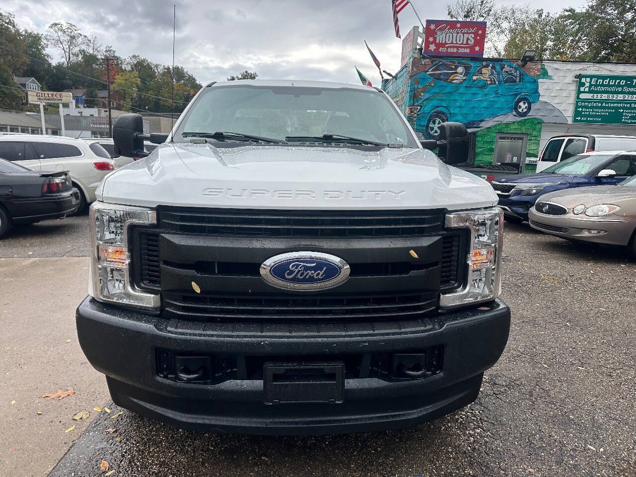 Used 2019 Ford F250 XL AWD/4WD image 3