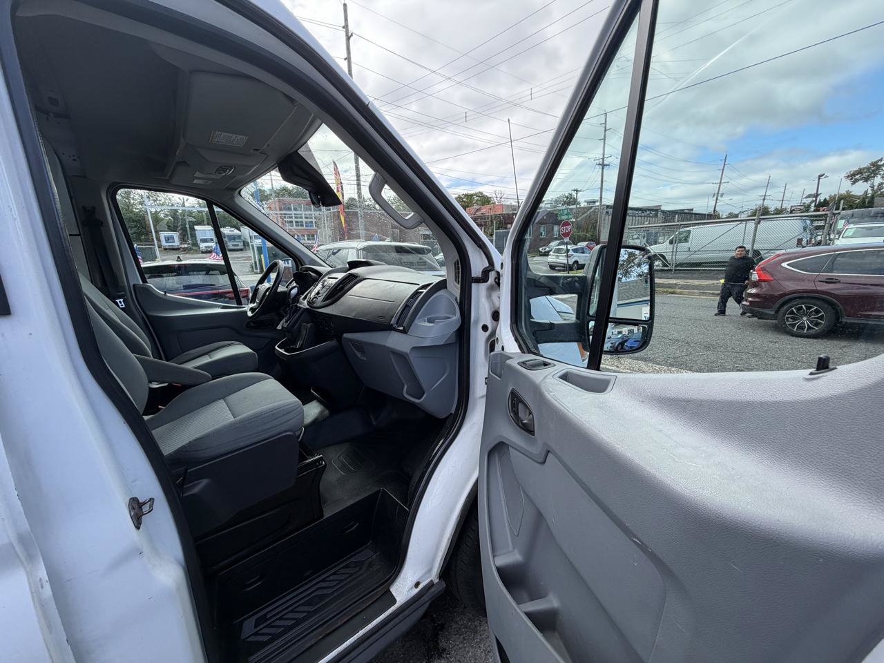 Used 2015 Ford Transit 250 148 Medium Roof w/ Interior Upgrade Package RWD image 23