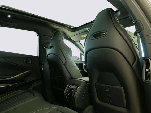 New 2026 Aston Martin DBX 707 image 41