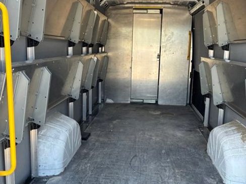 Used 2023 RAM ProMaster 3500 w/ Driver Convenience Group FWD image 9