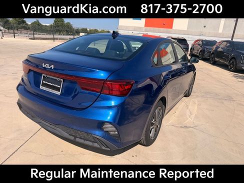 Certified 2022 Kia Forte LXS w/ LXS Technology Package FWD image 4