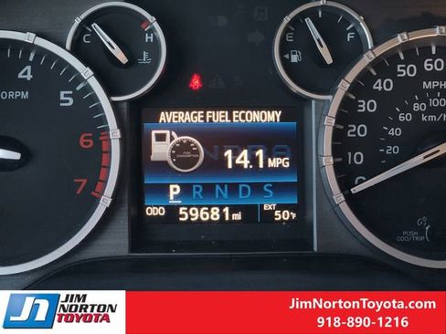 Used 2017 Toyota Tundra SR5 w/ SR5 Upgrade Package image 19