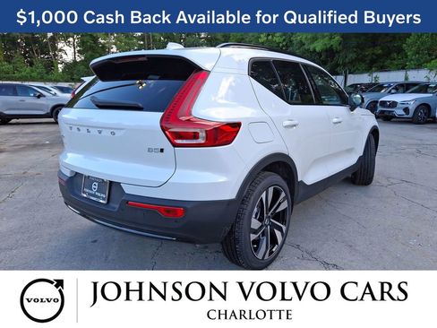 New 2026 Volvo XC40 B5 Ultra w/ Protection Package Premier image 4