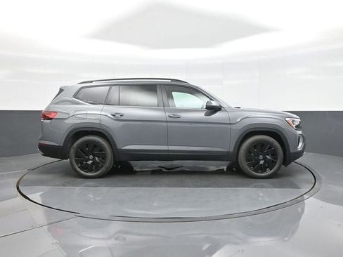 New 2026 Volkswagen Atlas SE AWD/4WD image 8