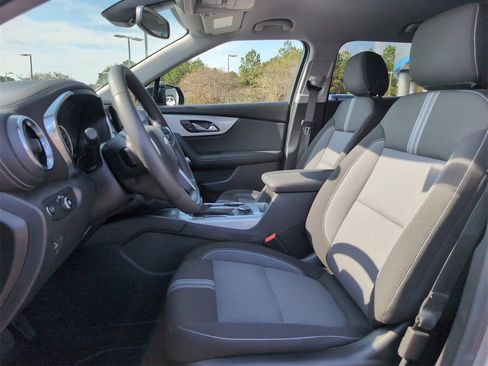 New 2026 Chevrolet Blazer LT image 9