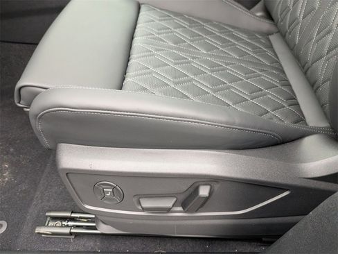 New 2025 Audi SQ5 Premium Plus image 14
