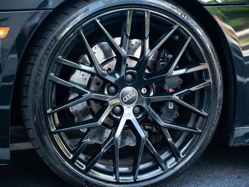 Used 2018 Audi R8 V10 AWD/4WD image 23