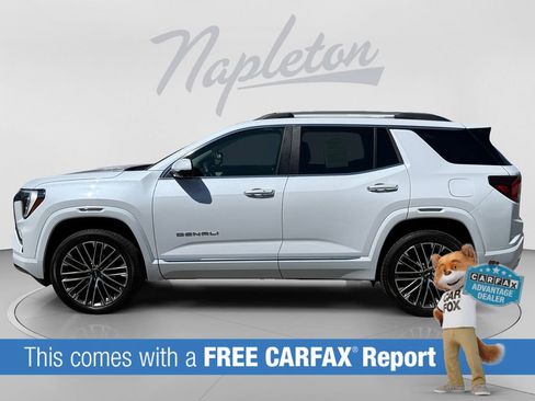 Used 2026 GMC Terrain Denali AWD/4WD image 2