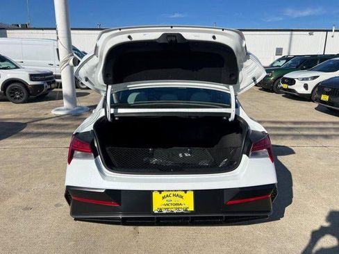 New 2026 Hyundai Elantra Limited FWD image 42