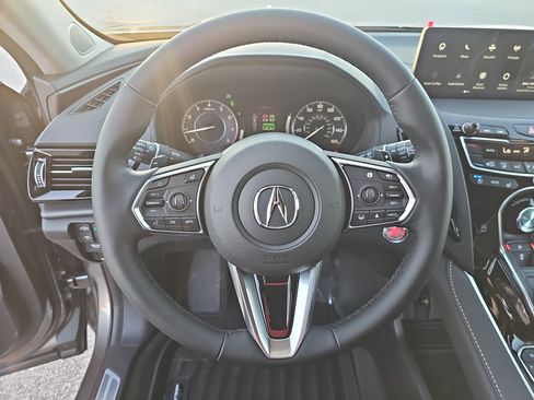 New 2026 Acura RDX SH-AWD w/ Advance Package image 18