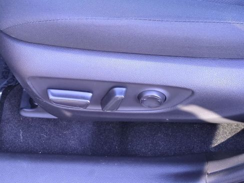 Used 2023 Toyota RAV4 XLE image 18