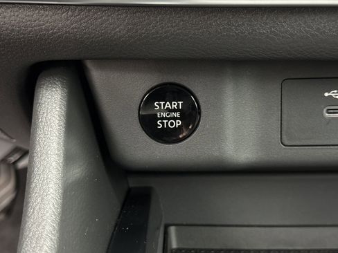 Used 2026 Nissan Rogue S image 20