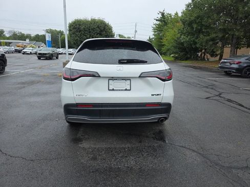 Certified 2024 Honda HR-V Sport image 6