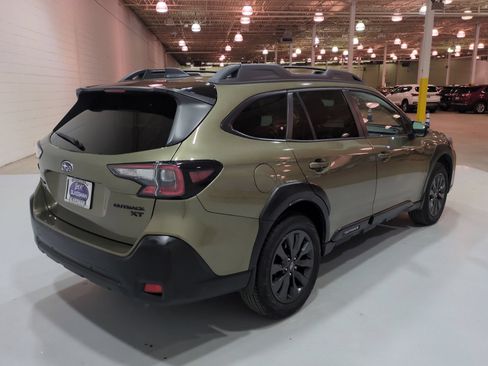 Certified 2023 Subaru Outback Onyx Edition XT AWD/4WD image 3