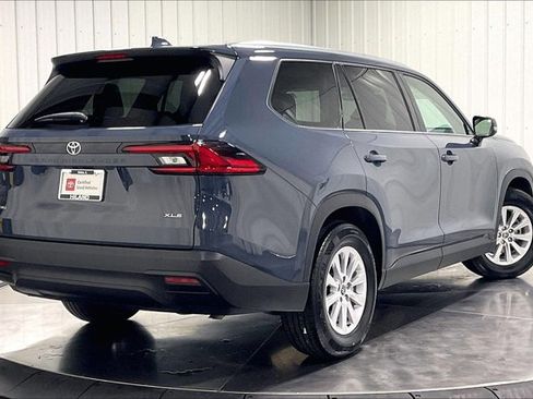 Certified 2025 Toyota Grand Highlander AWD image 14