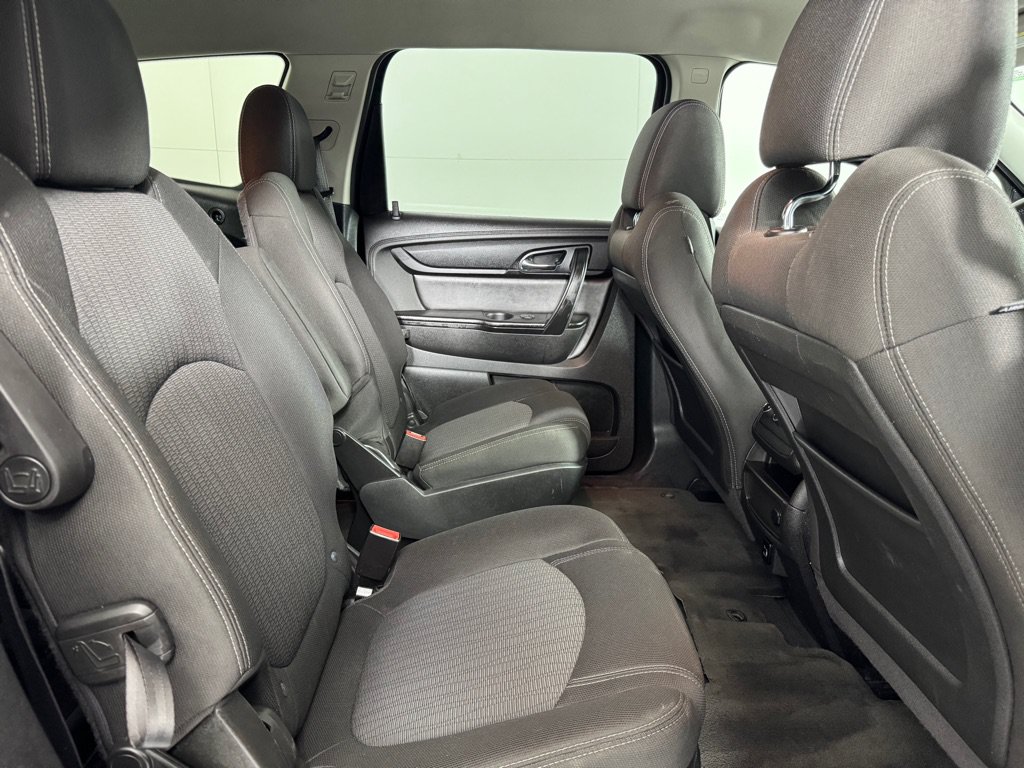 Used 2017 Chevrolet Traverse LT w/ Style and Technology Package AWD/4WD image 25
