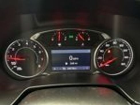 Used 2025 Chevrolet Blazer LT image 40