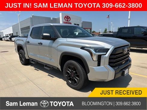 Used 2026 Toyota Tundra SR5 AWD/4WD image 1