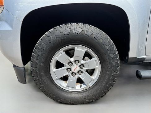 Used 2020 GMC Canyon 2WD Crew Cab w/ Convenience Package image 21