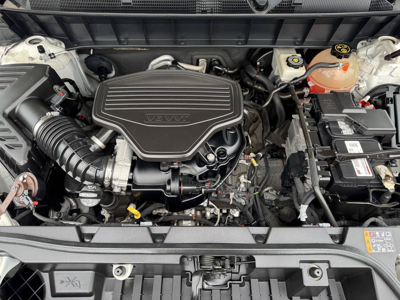 Used 2019 GMC Acadia SLT FWD image 38