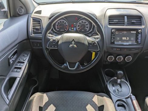 Used 2017 Mitsubishi Outlander Sport LE FWD image 22