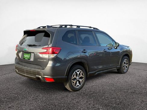 Used 2022 Subaru Forester Premium w/ Popular Package #1 AWD/4WD image 5
