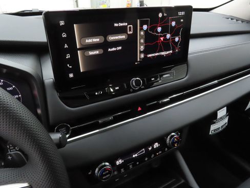 New 2026 Mitsubishi Outlander SE FWD image 16